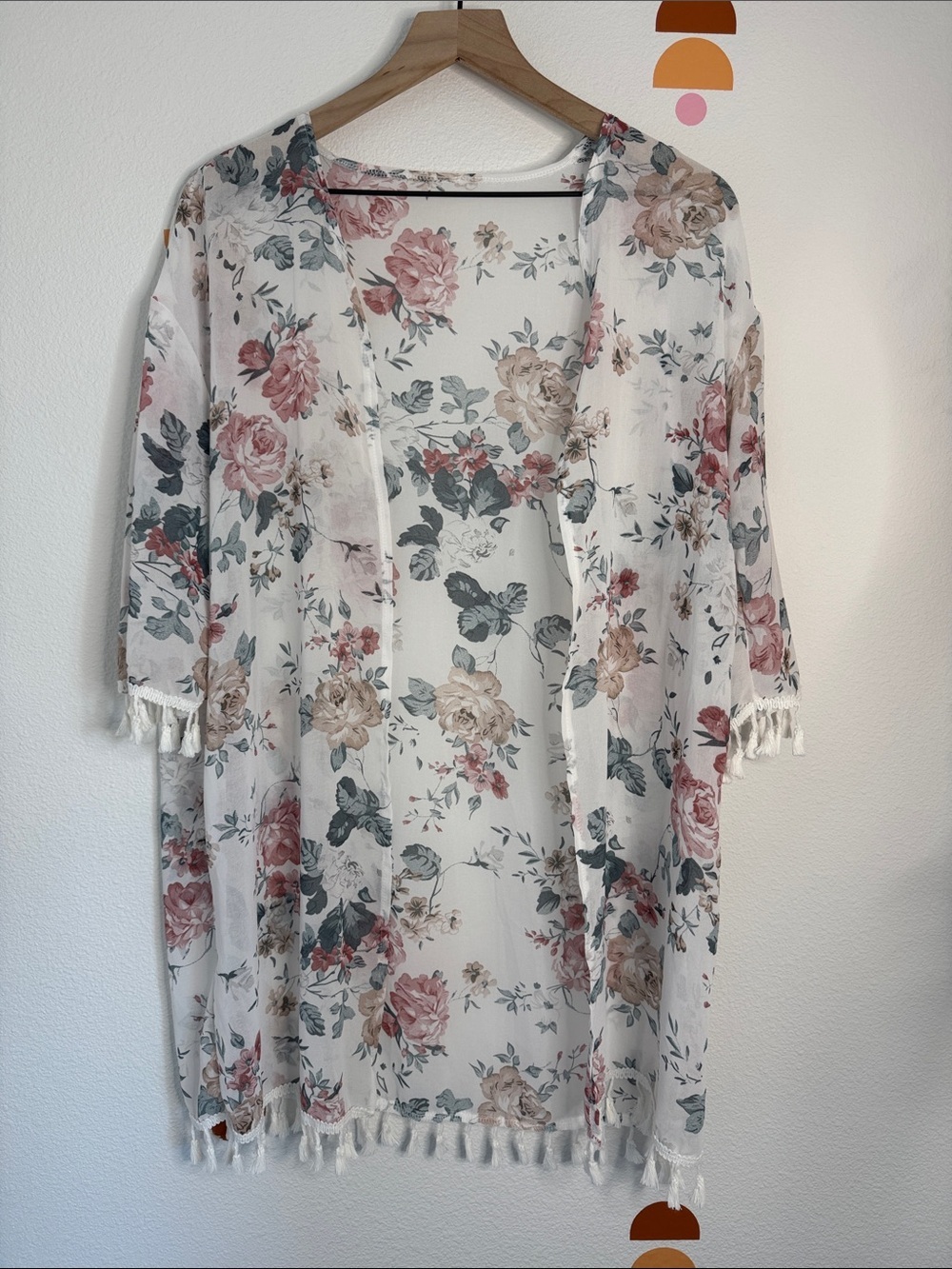 Source Unknown Sheer Floral Kimono in Rose Pink and Cream N0253